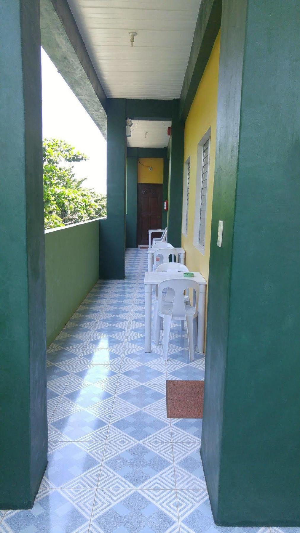bahay-panuluyan Almedilla House