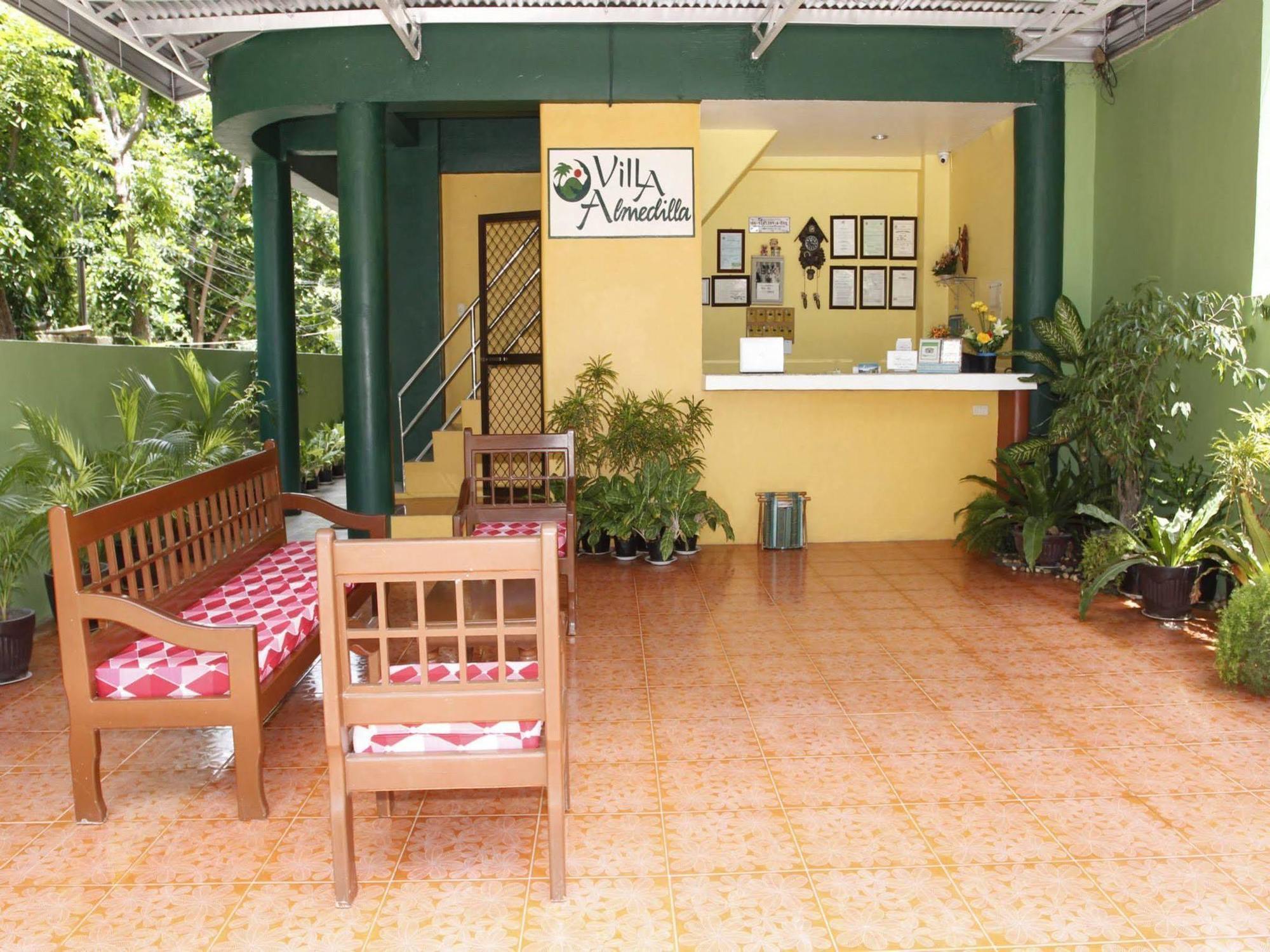 Almedilla House Inn Panglao